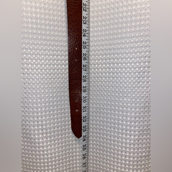 Women’s vintage TRISTAN & ISEUT genuine leather belt size small - Picture 13 of 14